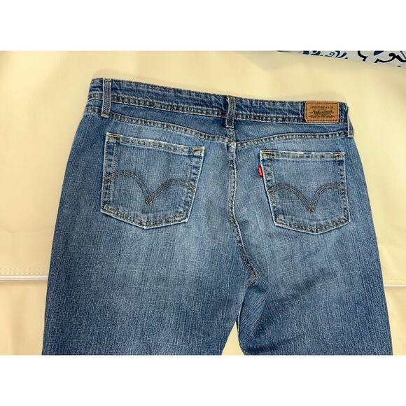 Levi's Womens Jeans 518 Super Low Boot Cut Blue Denim Medium Wash 13M 36X32 - Picture 12 of 12